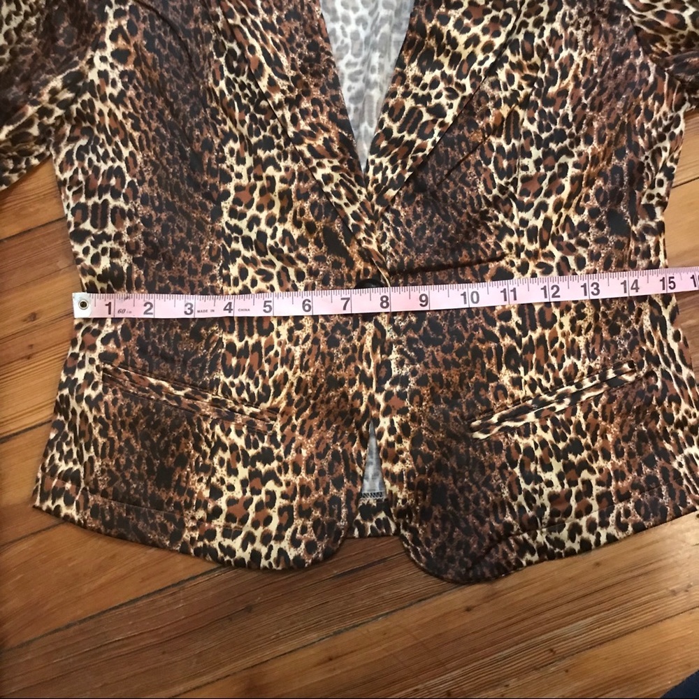 Leopard print blazer in satiny rayon M - Picture 6 of 8